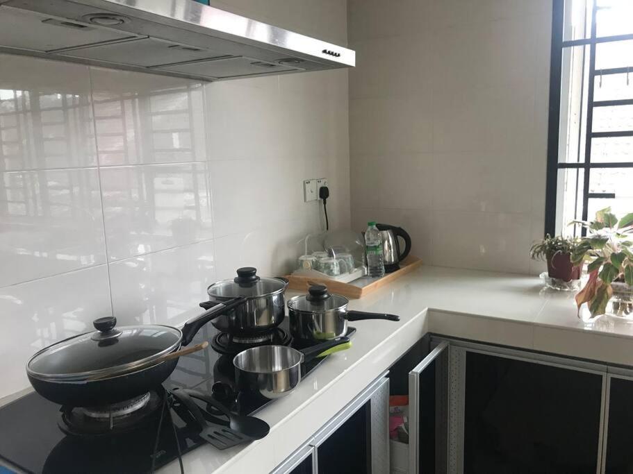 Terrace House Near Stulang Laut Ciq Midvalley Ksl For 7Pax Johor Bahru Dış mekan fotoğraf