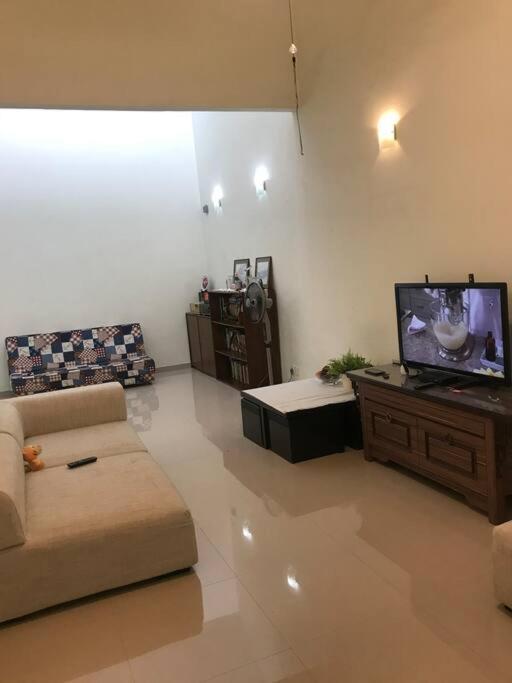 Terrace House Near Stulang Laut Ciq Midvalley Ksl For 7Pax Johor Bahru Dış mekan fotoğraf