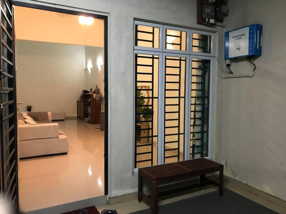 Terrace House Near Stulang Laut Ciq Midvalley Ksl For 7Pax Johor Bahru Dış mekan fotoğraf
