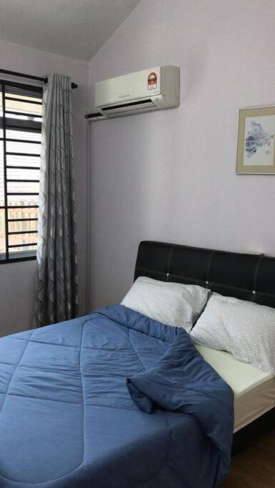 Terrace House Near Stulang Laut Ciq Midvalley Ksl For 7Pax Johor Bahru Dış mekan fotoğraf