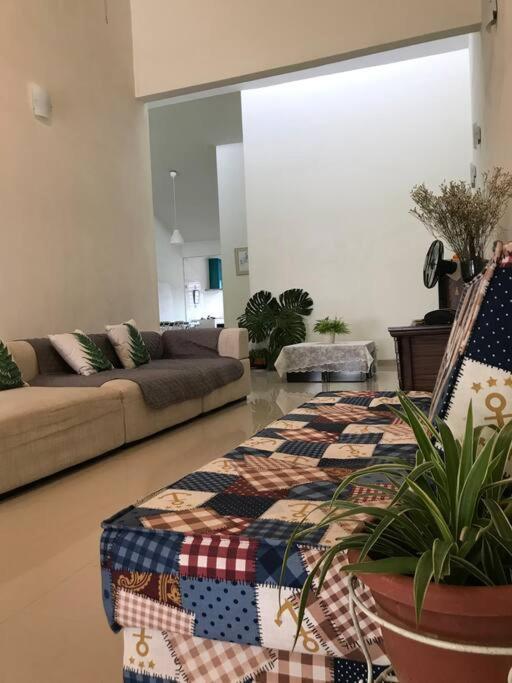Terrace House Near Stulang Laut Ciq Midvalley Ksl For 7Pax Johor Bahru Dış mekan fotoğraf